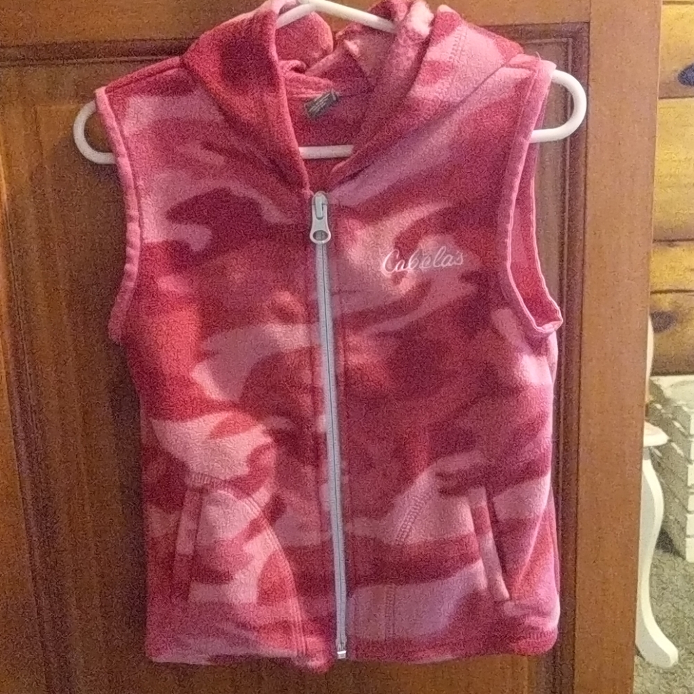 2t Cabela's Vest